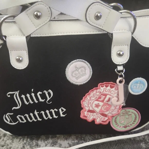 Juicy Couture Black and White Shoulder Bag with Badge Embellishments - Picture 2 of 5